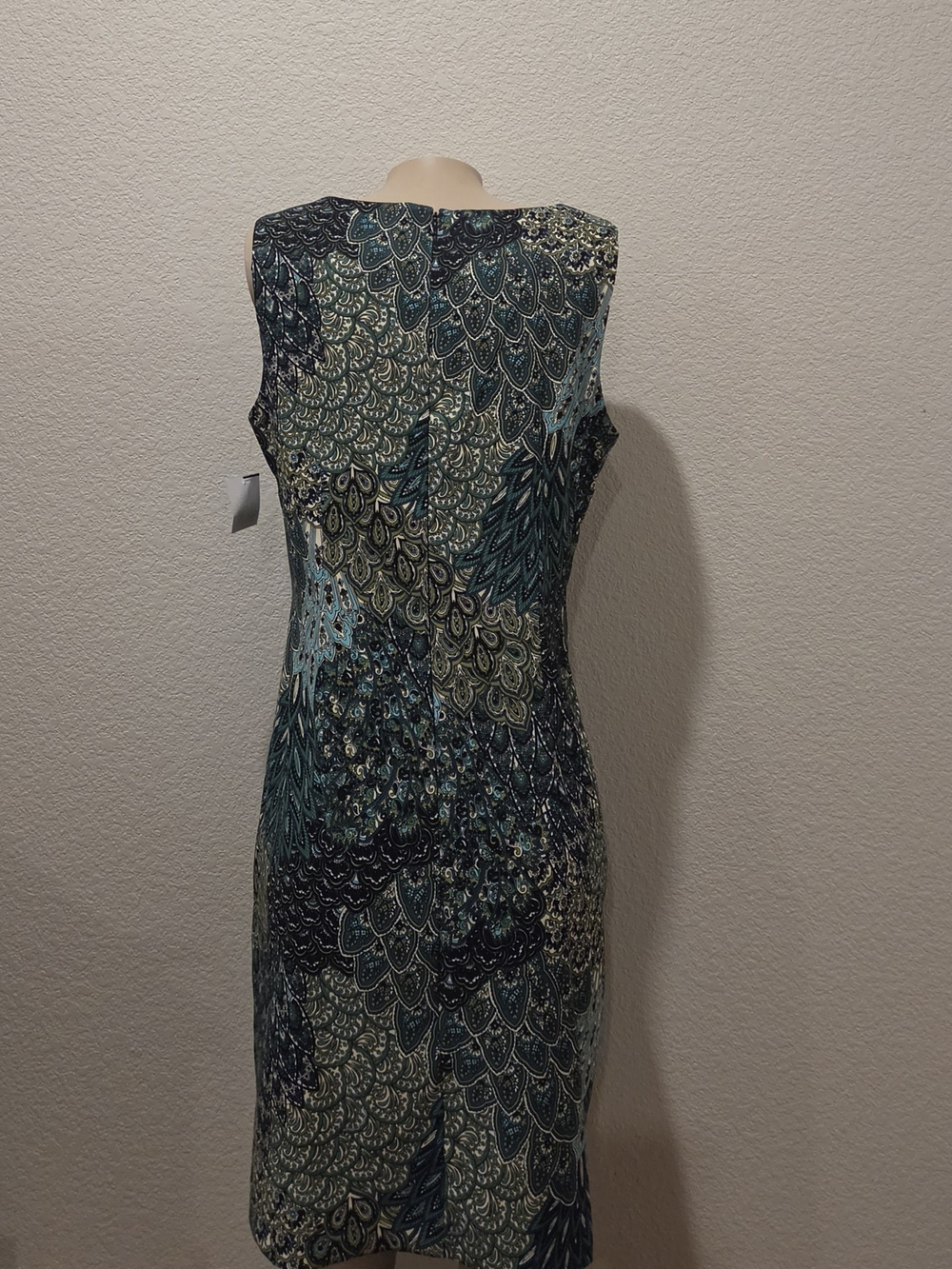connected apparel Teal and Olive Paisley-Print Sleeveless Shift Dress - Picture 4 of 7